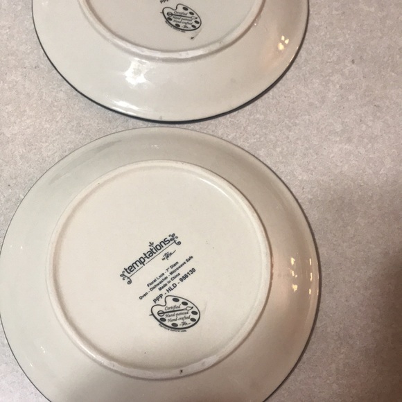 Temptations Floral Lace Dessert Plates - Picture 4 of 5